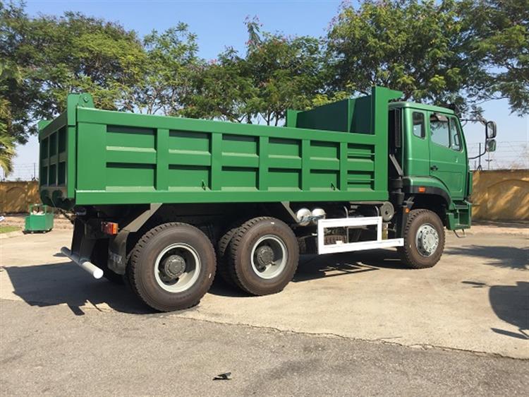 XE TẢI HOWO 3 CHÂN 290 HP THÙNG VUÔNG